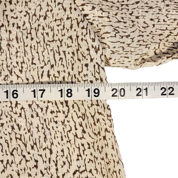 Tan Jay Vintage 80's Animal Print Inspired All Over Print Silky Feel Blouse 8 - Picture 12 of 14